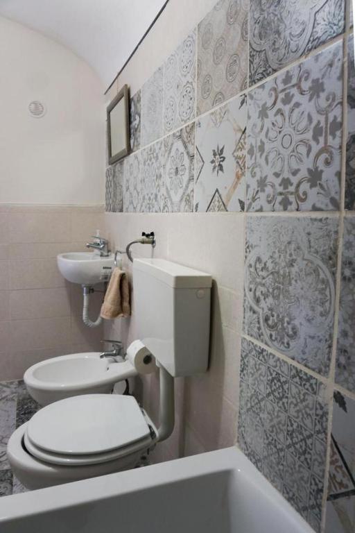 Apartament Blue Courtyard Not Valid Bari Zewnętrze zdjęcie
